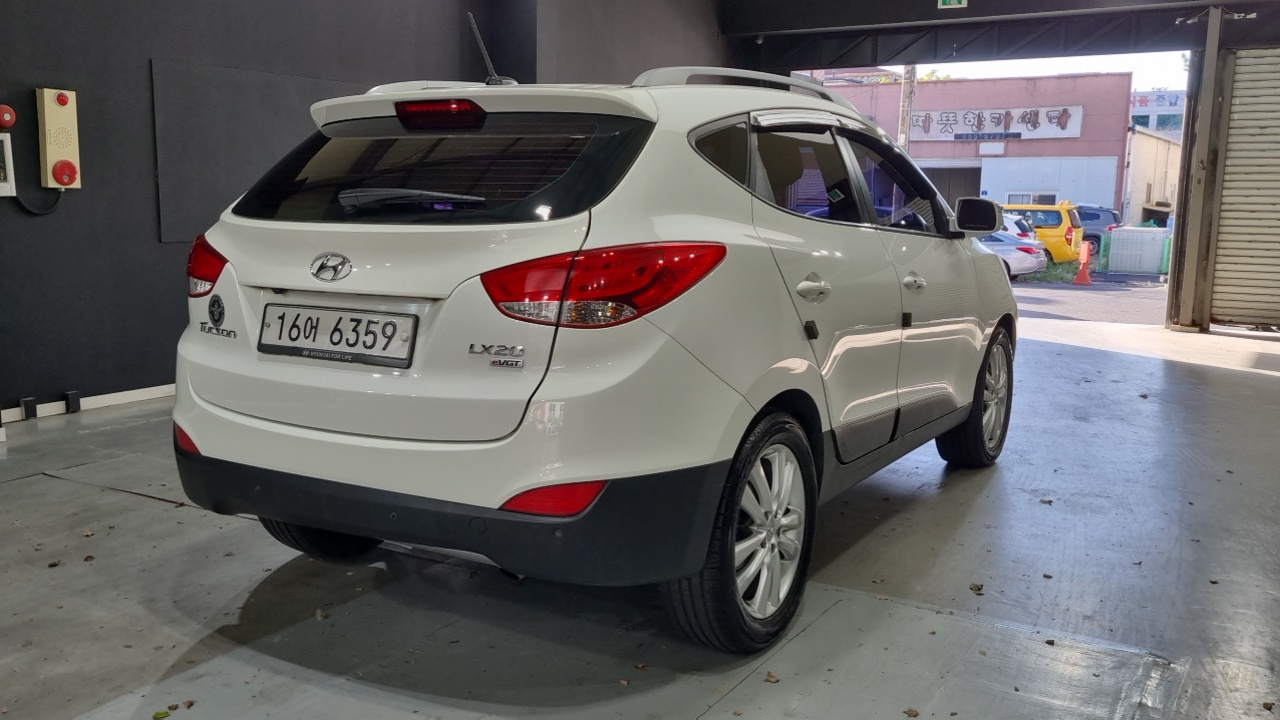 Hyundai Tucson из Кореи Encar