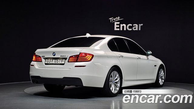 BMW 5-Series 520d xDrive M Aero Dynamic — пробег 78 832 км — фото 2 из 5