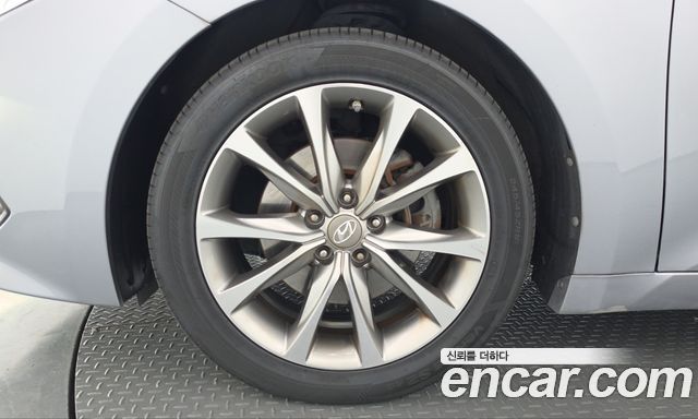 Hyundai Grandeur из Кореи Encar