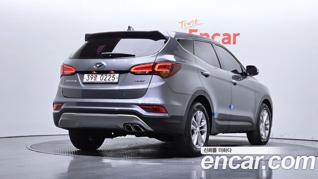 Hyundai Santafe Diesel 2.0 2WD Smart — пробег 198 868 км — фото 2 из 5