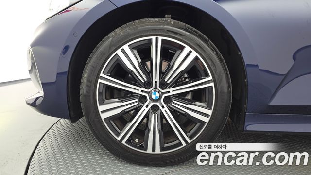 BMW 3-Series из Кореи Encar