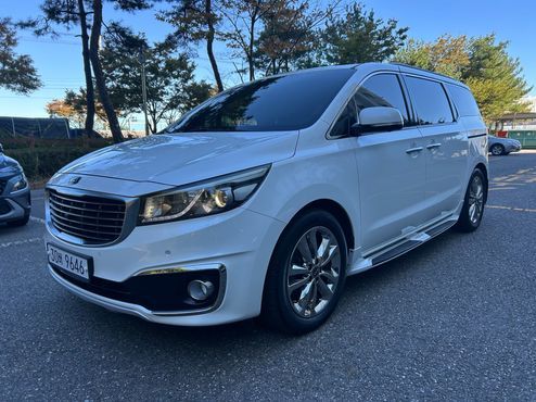 Kia Carnival 9-seater Noblesse — пробег 110 433 км — фото 2 из 5