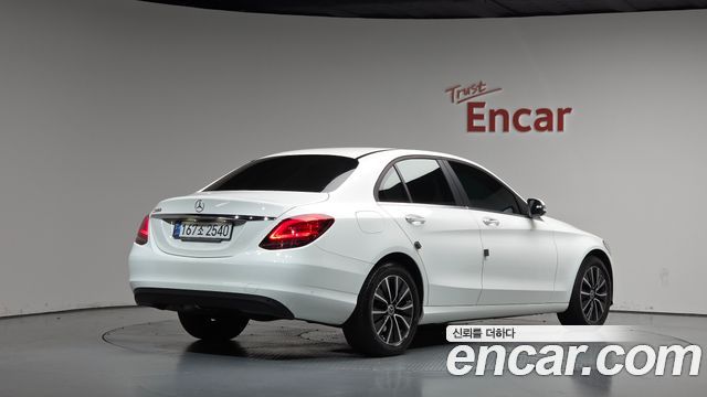 Mercedes-Benz C-Class из Кореи Encar