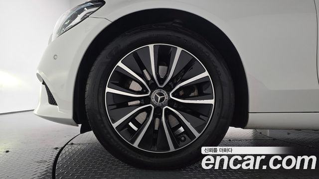 Mercedes-Benz C-Class из Кореи Encar