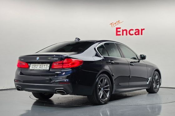 BMW 5-Series 530i xDrive M Sport Package — пробег 93 240 км — фото 2 из 5