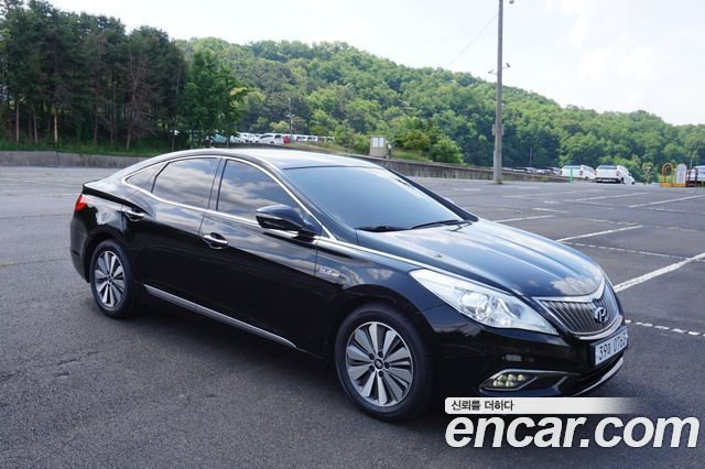 Hyundai Grandeur Premium — пробег 220 000 км — фото 2 из 5