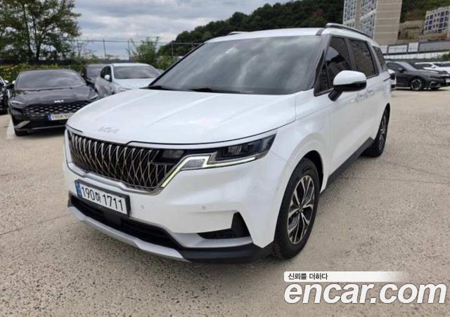 Kia Carnival Diesel 9-Seater Prestige — пробег 68 844 км — фото 5 из 5