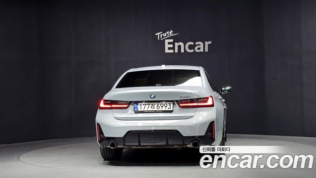BMW 3-Series из Кореи Encar