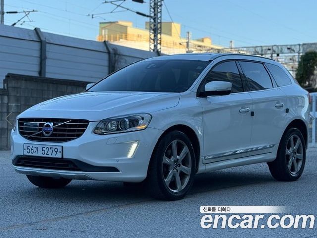 Volvo XC60 D5 AWD 1st — пробег 304 705 км — фото 2 из 5