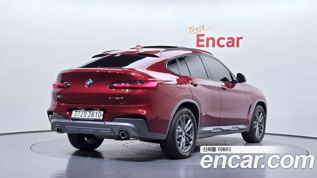 BMW X4 xDrive20d M Sport X — пробег 68 463 км — фото 2 из 5