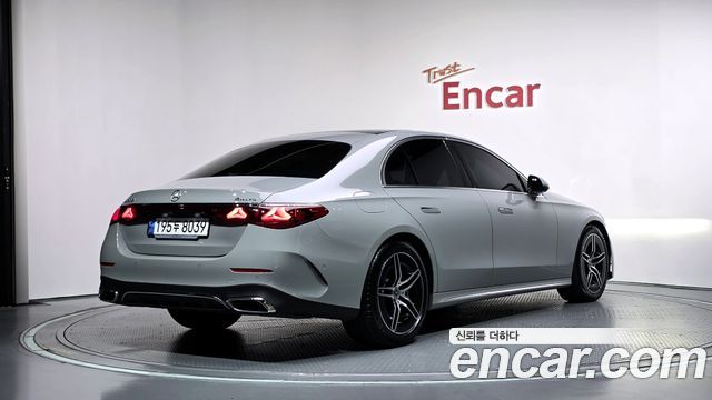 Mercedes-Benz E-Class E300 4MATIC AMG Line — пробег 35 127 км — фото 2 из 5