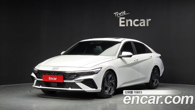 Hyundai AVANTE Inspiration — пробег 86 615 км — фото 1 из 5