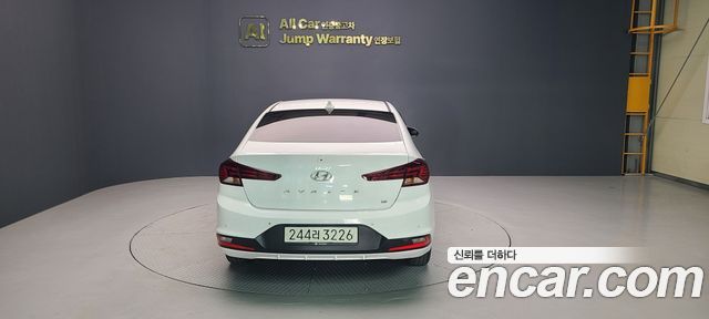 Hyundai AVANTE 1.6 Smart — пробег 98 384 км — фото 3 из 5