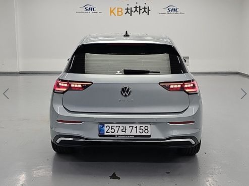 Volkswagen Golf 2.0 TDI Prestige — пробег 5 697 км — фото 3 из 5