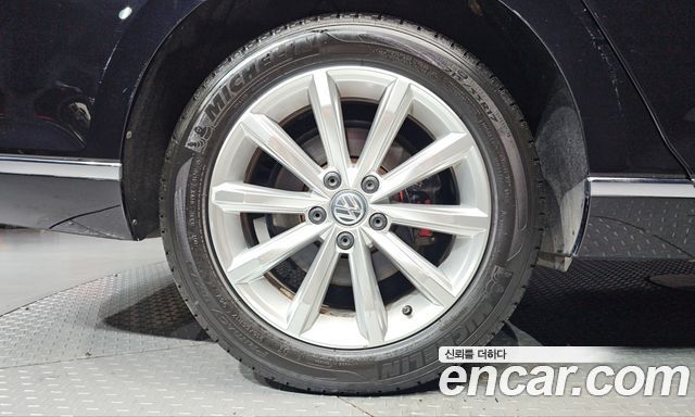 Volkswagen Passat из Кореи Encar