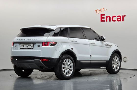 Land Rover Range Rover Evoque 2.2 SD4 Pure — пробег 124 889 км — фото 2 из 5
