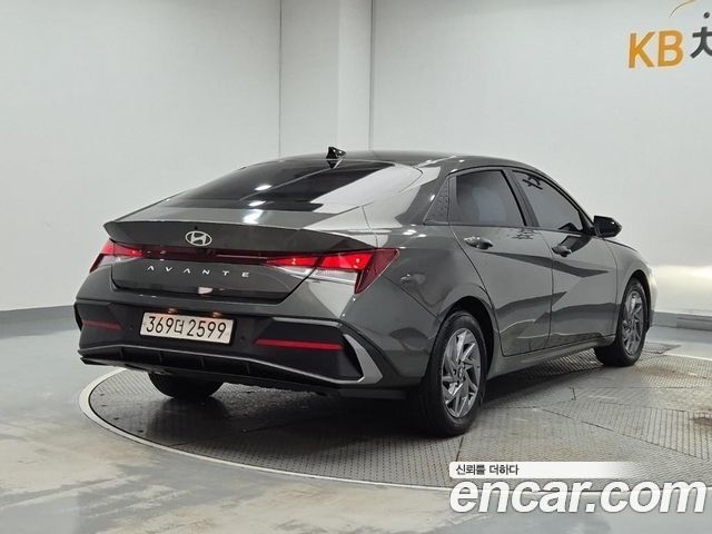 Hyundai AVANTE Modern — пробег 26 738 км — фото 4 из 5