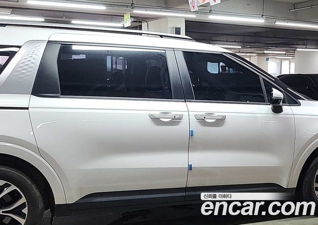 Kia Carnival Diesel 9-Seater Prestige — пробег 97 160 км — фото 5 из 5