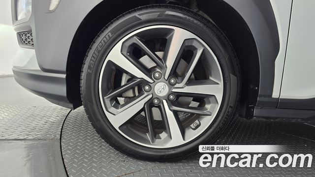 Hyundai Kona из Кореи Encar