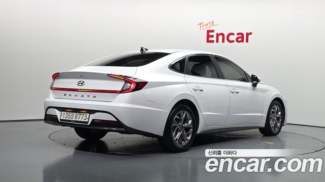 Hyundai Sonata 2.0 Premium — пробег 144 960 км — фото 2 из 5
