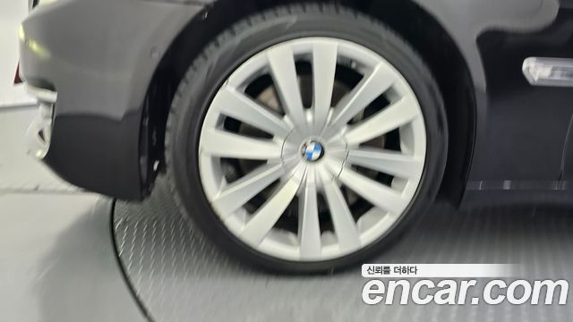 BMW 7-Series из Кореи Encar