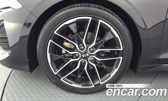 Kia K5 из Кореи Encar