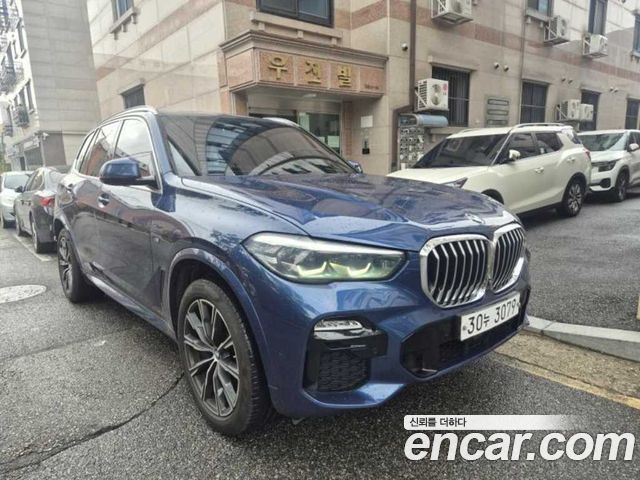 BMW X5 xDrive 30d M Sport — пробег 92 037 км — фото 1 из 5