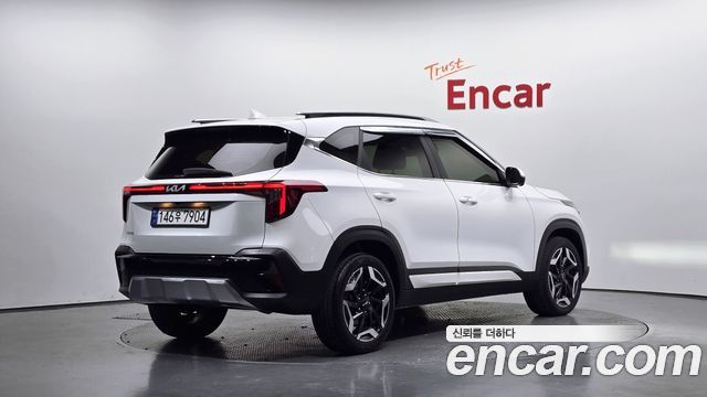Kia Seltos из Кореи Encar