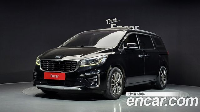 Kia Carnival 9-Seater Prstige — пробег 98 943 км — фото 1 из 5