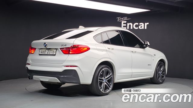 BMW X4 xDrive20d M Sport — пробег 154 084 км — фото 2 из 5