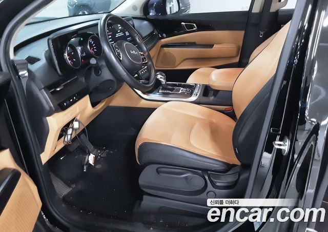 Kia Carnival Diesel 9-Seater Prestige — пробег 131 558 км — фото 4 из 5