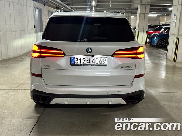 BMW X5 M60i — пробег 4 560 км — фото 4 из 5