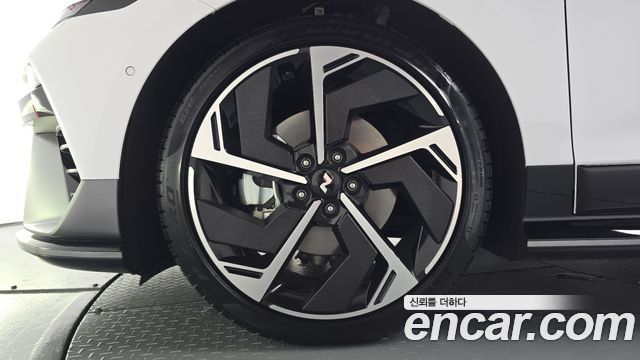 Hyundai Ioniq6 Long Range AWD Prestige N Line — пробег 7 359 км — фото 5 из 5