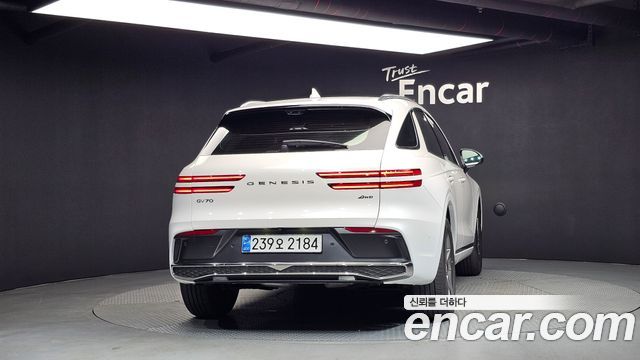 Genesis GV70 2.5T Gasoline AWD — пробег 22 496 км — фото 4 из 5