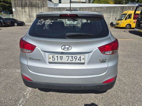 Hyundai Tucson Diesel 2WD X20 Deluxe — пробег 199 000 км — фото 4 из 5