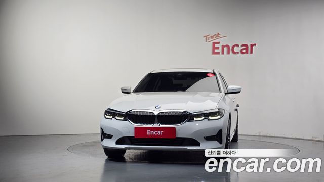 BMW 3-Series из Кореи Encar