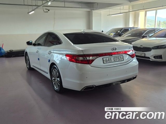 Hyundai Grandeur HG240 Modern Collection — пробег 227 000 км — фото 4 из 5
