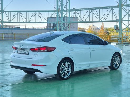 Hyundai AVANTE 1.6 GDI Value Plus — пробег 79 555 км — фото 4 из 5