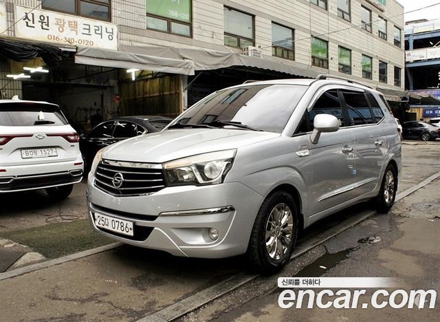 Ssangyong KORANDO 4WD TX 9-seater — пробег 76 848 км — фото 2 из 5