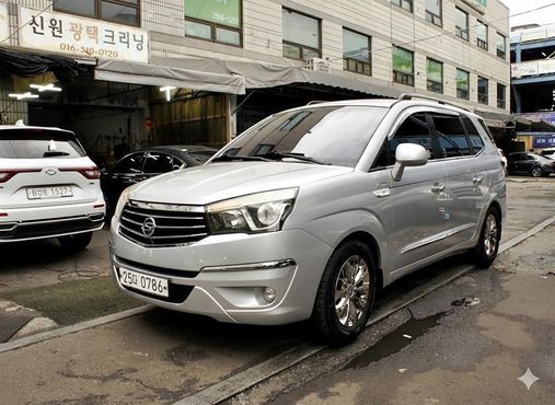 Ssangyong KORANDO 4WD TX 9-seater — пробег 76 848 км — фото 2 из 5