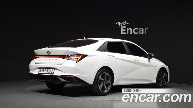 Hyundai AVANTE 1.6 Inspiration — пробег 134 007 км — фото 2 из 5
