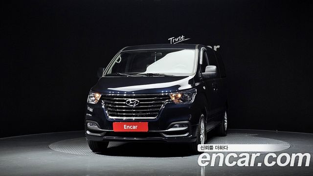 Hyundai Starex Van 3-Seater Smart — пробег 84 242 км — фото 3 из 5