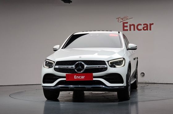 Mercedes-Benz GLC-Class GLC300e 4MATIC Coupe — пробег 33 359 км — фото 3 из 5