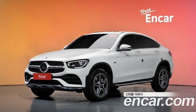 Mercedes-Benz GLC-Class GLC300e 4MATIC Coupe — пробег 33 359 км — фото 1 из 5
