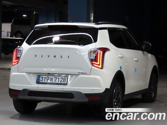 Ssangyong TIBOLI из Кореи Encar
