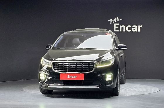 Kia Carnival Gasoline 9-Seater Noblesse Special — пробег 190 458 км — фото 3 из 5