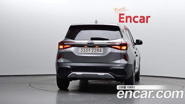 Kia Seltos из Кореи Encar