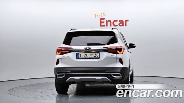 Kia Seltos из Кореи Encar