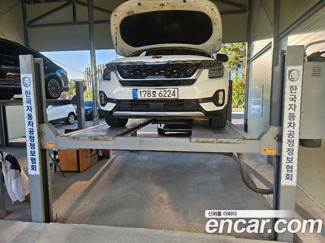 Kia Seltos из Кореи Encar