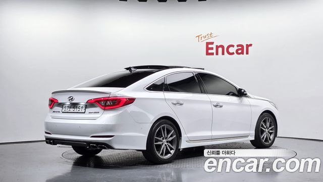 Hyundai Sonata 2.0 Turbo Exclusive — пробег 125 683 км — фото 2 из 5